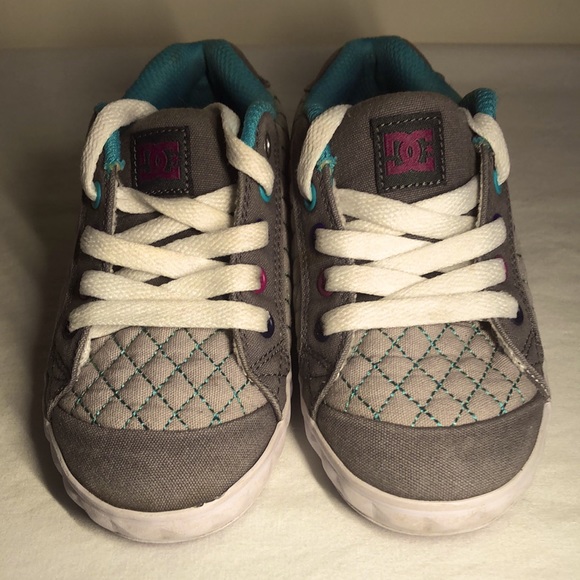 Girls Etnies Sneakers Size 12 Youth Shoes Logo - Picture 3 of 10